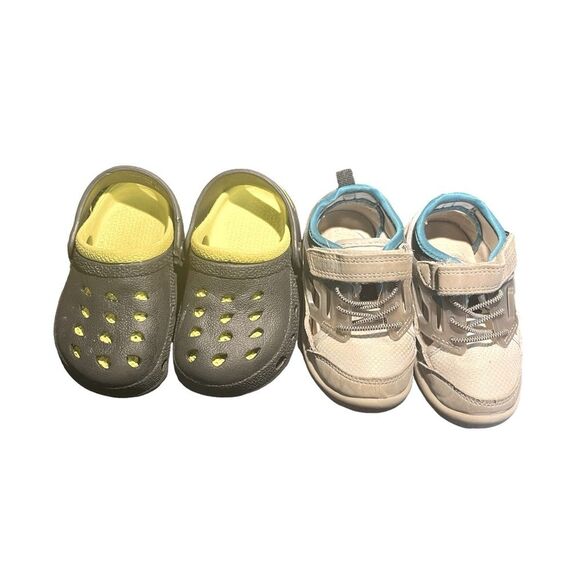 Lot Toddler Oshkosh Sandals Capelli Clogs Sz 6 - Picture 1 of 7